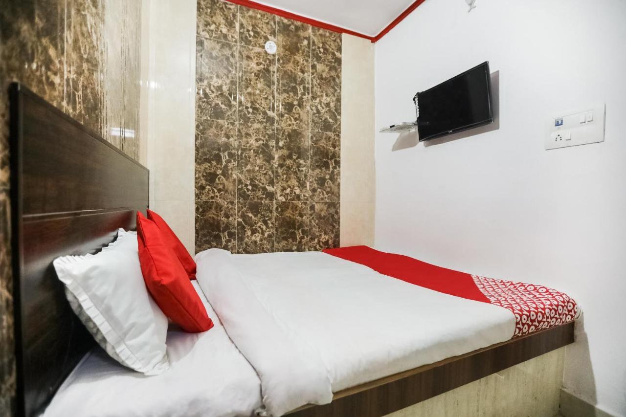 Oyo 69534 Hotel Nanda Tower Hanumangarh Ngoại thất bức ảnh