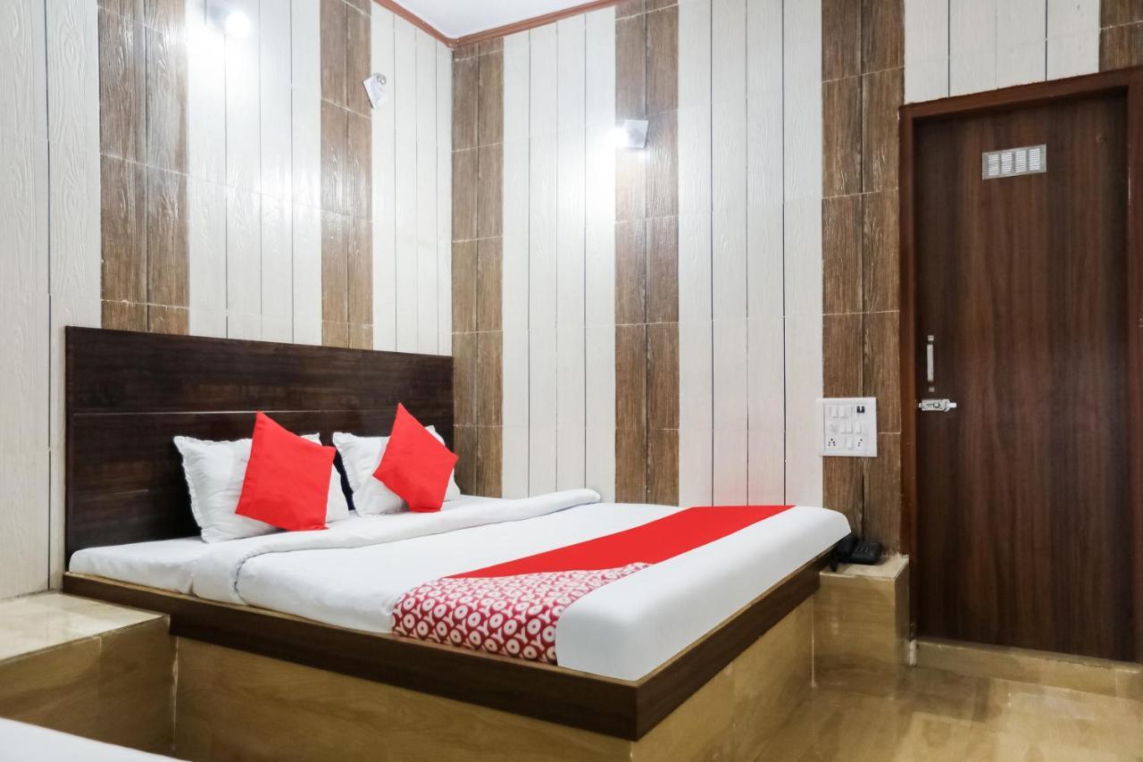 Oyo 69534 Hotel Nanda Tower Hanumangarh Ngoại thất bức ảnh